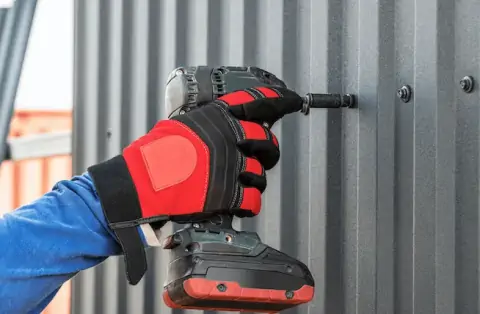 Travaux de zinguerie - Bourg-Beaudouin